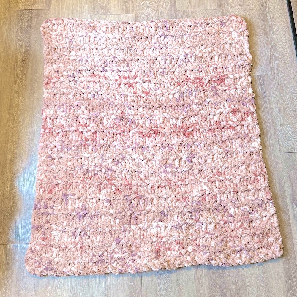 MADE BY KAIT • Custom Blanket information station! • YARN OPTIONS #1 • Any size!